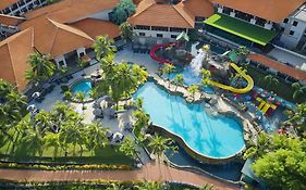 Doubletree By Hilton Damai Laut